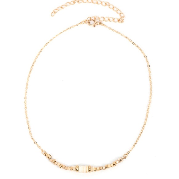 Retro Rejuvenation- White and Gold Choker NWT - Picture 3 of 3